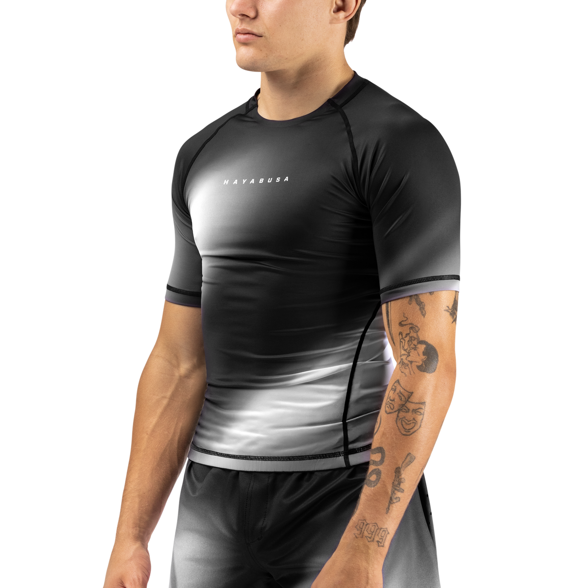 Hayabusa Men's Apex Nova Short Sleeve Rash Guard