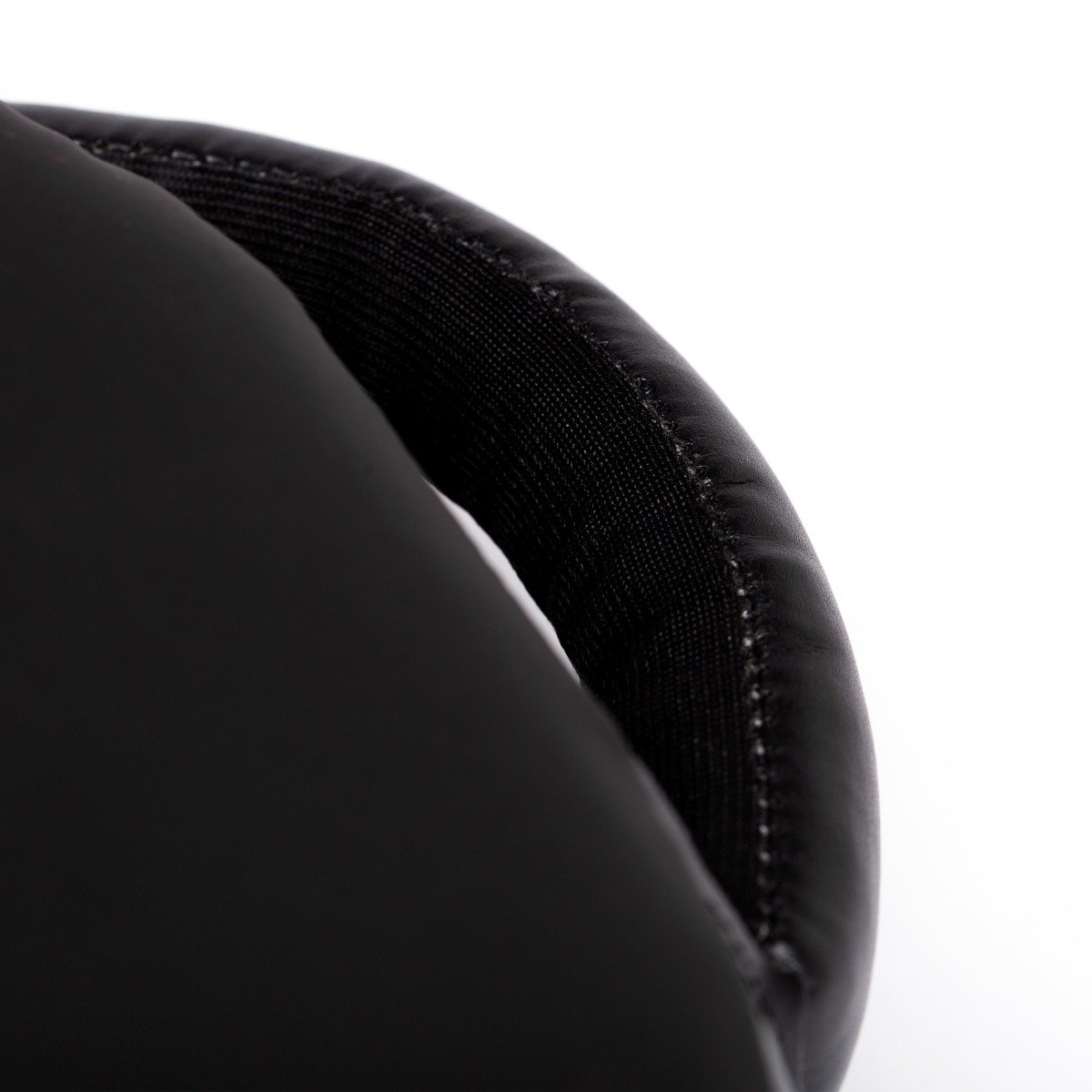 ELITE ROUND PUNCH SHIELD